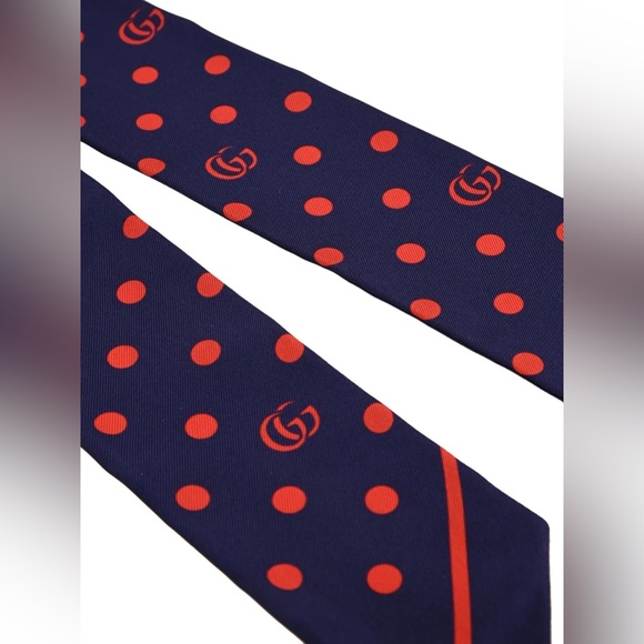 Gucci Polka Dot Twilly Neck Bow - Picture 7 of 13
